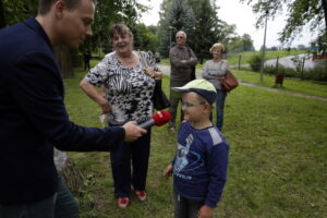 15.08.2016. Festyn rodzinny "Akademia Małego Rekruta” w Muzeum im. Orła Białego w Skarżysku Kamiennej / Jarosław Kubalski / Radio Kielce