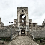 01.08.2016. "Wakacje z duchami historii". Zamek Krzyżtopór w Ujeździe / Stanisław Blinstrub / Radio Kielce