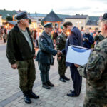 11.08.2016. Chęciny. Apel podsumowujący Marsz Szlakiem Pierwszej Kompanii Kadrowej / Wojciech Habdas / Radio Kielce