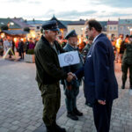 11.08.2016. Chęciny. Apel podsumowujący Marsz Szlakiem Pierwszej Kompanii Kadrowej / Wojciech Habdas / Radio Kielce