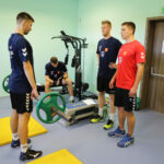 12.8.2016 Chęciny. Trening zawodników Effectora w hali w Chęcinach. / Wojciech Habdas / Radio Kielce