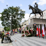 12.8.2016 Kielce. Kadrówka wkroczyła do Kielc / Wojciech Habdas / Radio Kielce