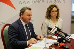 24.08.2016. Konferencja u wojewody świętokrzyskiego Agaty Wojtyszek. Prezes PKP PLK Ireneusz Merchel / Wojciech Habdas / Radio Kielce