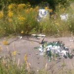 25.08.2016. Wysypisko śmieci po dawnym Zakładzie Robót Publicznych w Starachowicach / Waldemar Jakubiak / Straż Miejska Starachowice