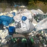 25.08.2016. Wysypisko śmieci po dawnym Zakładzie Robót Publicznych w Starachowicach / Waldemar Jakubiak / Straż Miejska Starachowice