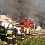 Pożar hal magazynowych w Wąchocku (16 września 2016) / Tomasz Piwko / Radio Kielce