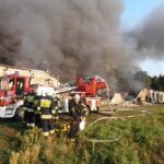 Pożar hal magazynowych w Wąchocku (16 września 2016) / Tomasz Piwko / Radio Kielce