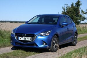 Mazda 2 (24 września 2016) / Robert Felczak / Radio Kielce