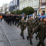 Przemarsz klas mundurowych (30 września 2016) / Piotr Michalski / Radio Kielce