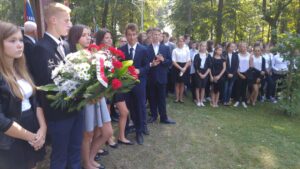 Uroczystości patriotyczne w Oksie (17 września 2016) / Ewa Pociejowska - Gawęda / Radio Kielce