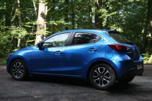 Mazda 2 (24 września 2016) / Robert Felczak / Radio Kielce