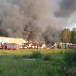 Pożar hal magazynowych w Wąchocku (16 września 2016) / Tomasz Piwko / Radio Kielce