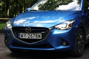 Mazda 2 (24 września 2016) / Robert Felczak / Radio Kielce