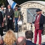 30.09.2016. Spotkania z Kulturą Żydowską w Busku-Zdroju. Zakończenie renowacji Cmentarza Żydowskiego i odsłonięcie tablicy upamiętniającej ofiary egzekucji hitlerowskich / Krzysztof Bujnowicz / Radio Kielce