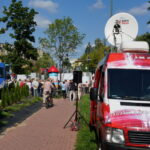 07.09.2016. Protest mieszańców SM Hutnik w Ostrowcu. Program "Interwencja" / Krzysztof Bujnowicz / Radio Kielce