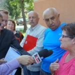 07.09.2016. Protest mieszańców SM Hutnik w Ostrowcu. Program "Interwencja" / Krzysztof Bujnowicz / Radio Kielce