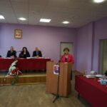 15.09.2016 Suchedniów. Sesja ws. przeniesienia Szkoły Podstawowej nr 1 do budynku gimnazjum / Daniel Lenart / Radio Kielce