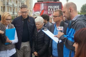 28.09.2016 Interwencja Radia Kielce i TVP3 na Ślichowicach / Krzysztof Bujnowicz / Radio Kielce