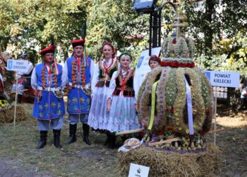 04.09.2016. Końskie. Dożynki województwa świętokrzyskiego / Krzysztof Bujnowicz / Radio Kielce