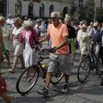 03.09.2016 Kielce. "Marsz Życia i Nadziei” zorganizowany przez Świętokrzyski Klub "Amazonki". / Jarosław Kubalski / Radio Kielce