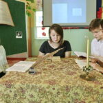 03.09.2016 Kielce. Czytanie Quo Vadis Henryka Sienkiewicza w gimnazjum nr 10. / Jarosław Kubalski / Radio Kielce