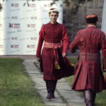 03.09.2016 Kielce. Piknik w ogrodzie Radia Kielce. Prezentacja nowej ramówki oraz podsumowanie akcji "Wakacje z duchami historii". Pokaz mody w wykonaniu dziennikarzy Radia Kielce. / Jarosław Kubalski / Radio Kielce