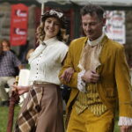 03.09.2016 Kielce. Piknik w ogrodzie Radia Kielce. Prezentacja nowej ramówki oraz podsumowanie akcji "Wakacje z duchami historii". Pokaz mody w wykonaniu dziennikarzy Radia Kielce. / Jarosław Kubalski / Radio Kielce
