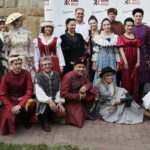 03.09.2016 Kielce. Piknik w ogrodzie Radia Kielce. Prezentacja nowej ramówki oraz podsumowanie akcji "Wakacje z duchami historii". Pokaz mody w wykonaniu dziennikarzy Radia Kielce. / Jarosław Kubalski / Radio Kielce
