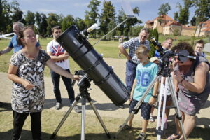 04.09.2016 Podzamcze Chęcińskie. Astro Piknik. / Jarosław Kubalski / Radio Kielce