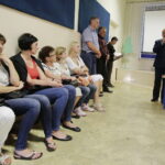 07.09.2016 Suchedniów. Spotkanie rodziców uczniów szkoły podstawowej nr 1 z burmistrzem w sprawie jej przeniesienia do gimnazjum. / Jarosław Kubalski / Radio Kielce