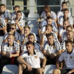 13.09.2016 Kielce. Losowanie "Koroniarskich Ambasadorów" - zawodników opiekujących się drużynami młodzieżowymi. / Jarosław Kubalski / Radio Kielce