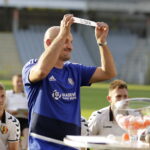 13.09.2016 Kielce. Losowanie "Koroniarskich Ambasadorów" - zawodników opiekujących się drużynami młodzieżowymi. / Jarosław Kubalski / Radio Kielce