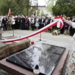 17.09.2016 Kielce. Uroczystości pod pomnikiem katyńskim w rocznicę napaści ZSRR na Polskę. / Jarosław Kubalski / Radio Kielce