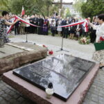 17.09.2016 Kielce. Uroczystości pod pomnikiem katyńskim w rocznicę napaści ZSRR na Polskę. / Jarosław Kubalski / Radio Kielce