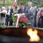 17.09.2016 Kielce. Uroczystości pod pomnikiem katyńskim w rocznicę napaści ZSRR na Polskę. / Jarosław Kubalski / Radio Kielce