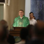 18.09.2016 Kielce. Kościół Chrystusa Króla. Msza święta w intencji osób pomordowanych podczas II wojny światowej. / Jarosław Kubalski / Radio Kielce