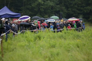 18.09.2016 Szewce. Rekonstrukcja bitwy pod Szewcami, jaka się rozegrała pomiędzy oddziałami AK i Niemcami 18 września 1944 roku. / Jarosław Kubalski / Radio Kielce