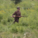 18.09.2016 Szewce. Rekonstrukcja bitwy pod Szewcami, jaka się rozegrała pomiędzy oddziałami AK i Niemcami 18 września 1944 roku. / Jarosław Kubalski / Radio Kielce
