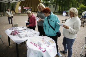 18.09.2016 Kielce. Piknik kardiologiczny w Parku Miejskim. / Jarosław Kubalski / Radio Kielce