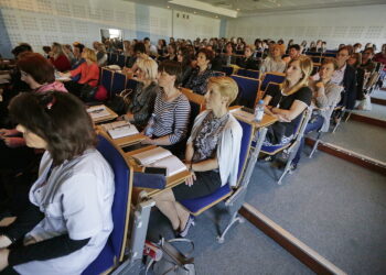 29.09.2016. Konferencja na temat najczęstszych nowotworów złośliwych i o nowych trendach w profilaktyce onkologicznej / Jarosław Kubalski / Radio Kielce
