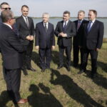 30.09.2016 Wiceminister energii Grzegorz Tobiszowski przyjechał do Piaseczna / Jarosław Kubalski / Radio Kielce
