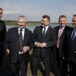 30.09.2016 Wiceminister energii Grzegorz Tobiszowski przyjechał do Piaseczna / Jarosław Kubalski / Radio Kielce