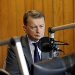 26.09.2016 Minister spraw wewnętrznych i administracji, Mariusz Błaszczak w studiu Radia Kielce / Jarosław Kubalski / Radio Kielce
