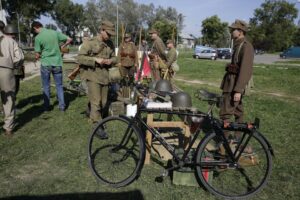 04.09.2016 Kielce. Piknik edukacyjno – historyczny / Jarosław Kubalski / Radio Kielce