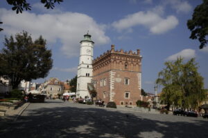 07.09.2016. Atrakcje Sandomierza. Ratusz na Rynku. Rynek. / Jarosław Kubalski / Radio Kielce