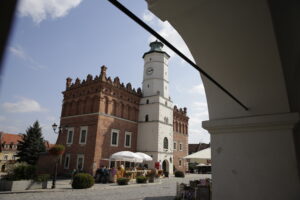 07.09.2016. Atrakcje Sandomierza. Ratusz na Rynku. Rynek. / Jarosław Kubalski / Radio Kielce