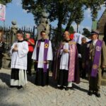 10.09.2016. Pogrzeb żołnierzy wyklętych Józefa Figarskiego ps. "Śmiały" i Czesława Spadło ps. "Mały" w Wąchocku / Wojciech Habdas / Radio Kielce