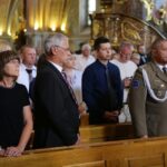 10.09.2016. Pogrzeb żołnierzy wyklętych Józefa Figarskiego ps. "Śmiały" i Czesława Spadło ps. "Mały" w Wąchocku / Wojciech Habdas / Radio Kielce