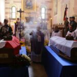 10.09.2016. Pogrzeb żołnierzy wyklętych Józefa Figarskiego ps. "Śmiały" i Czesława Spadło ps. "Mały" w Wąchocku / Wojciech Habdas / Radio Kielce