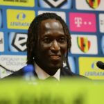 25.09.2016. Konferencja w sprawie sprzedaży Korony Kielce. Inwestor z Senegalu Ibrahima Iyane Thiam / Wojciech Habdas / Radio Kielce